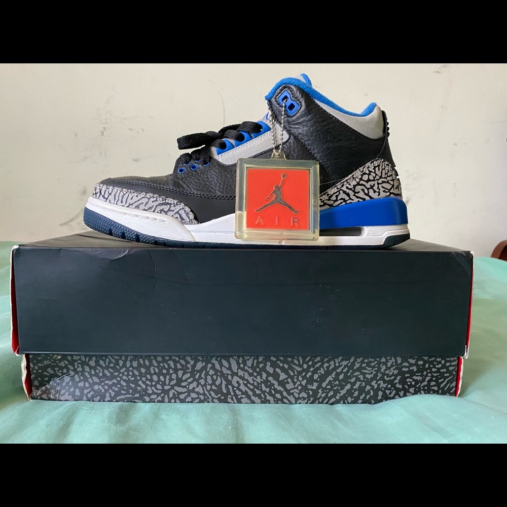 Air Jordan 3 Sport Blue